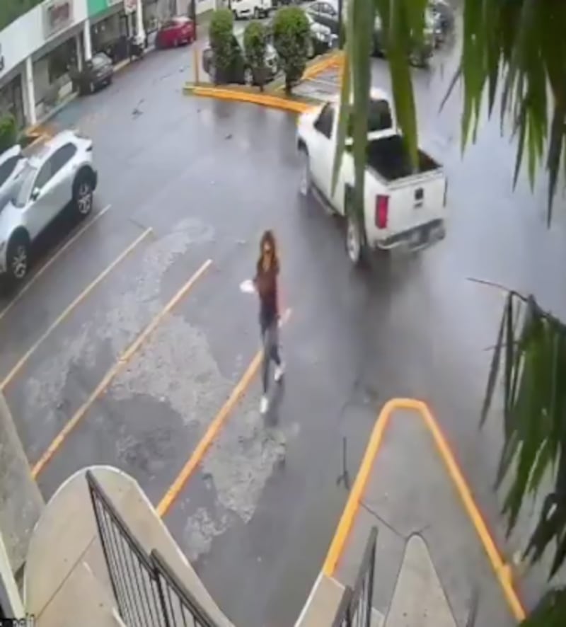 Mujer salva la vida