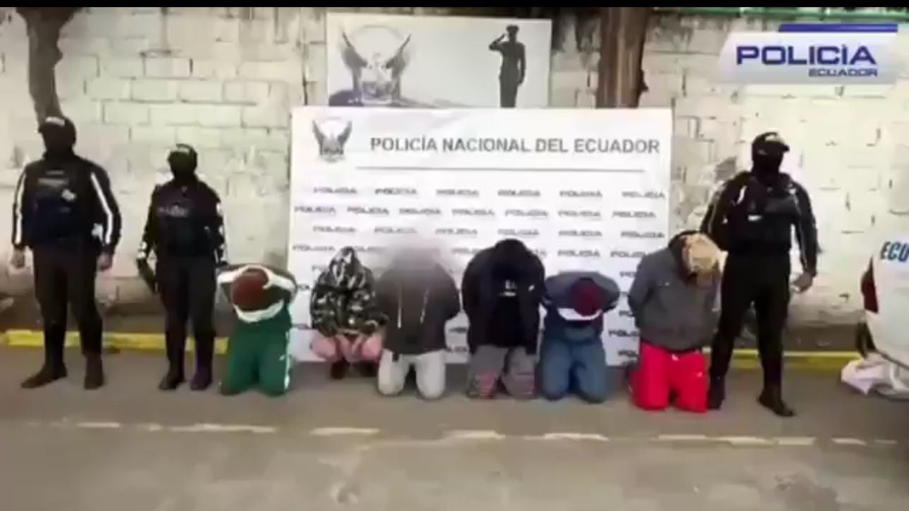 Objetos robados fueron los indicios para dar con un grupo de delincuentes que asaltaban a transeúntes en el sur de Quito