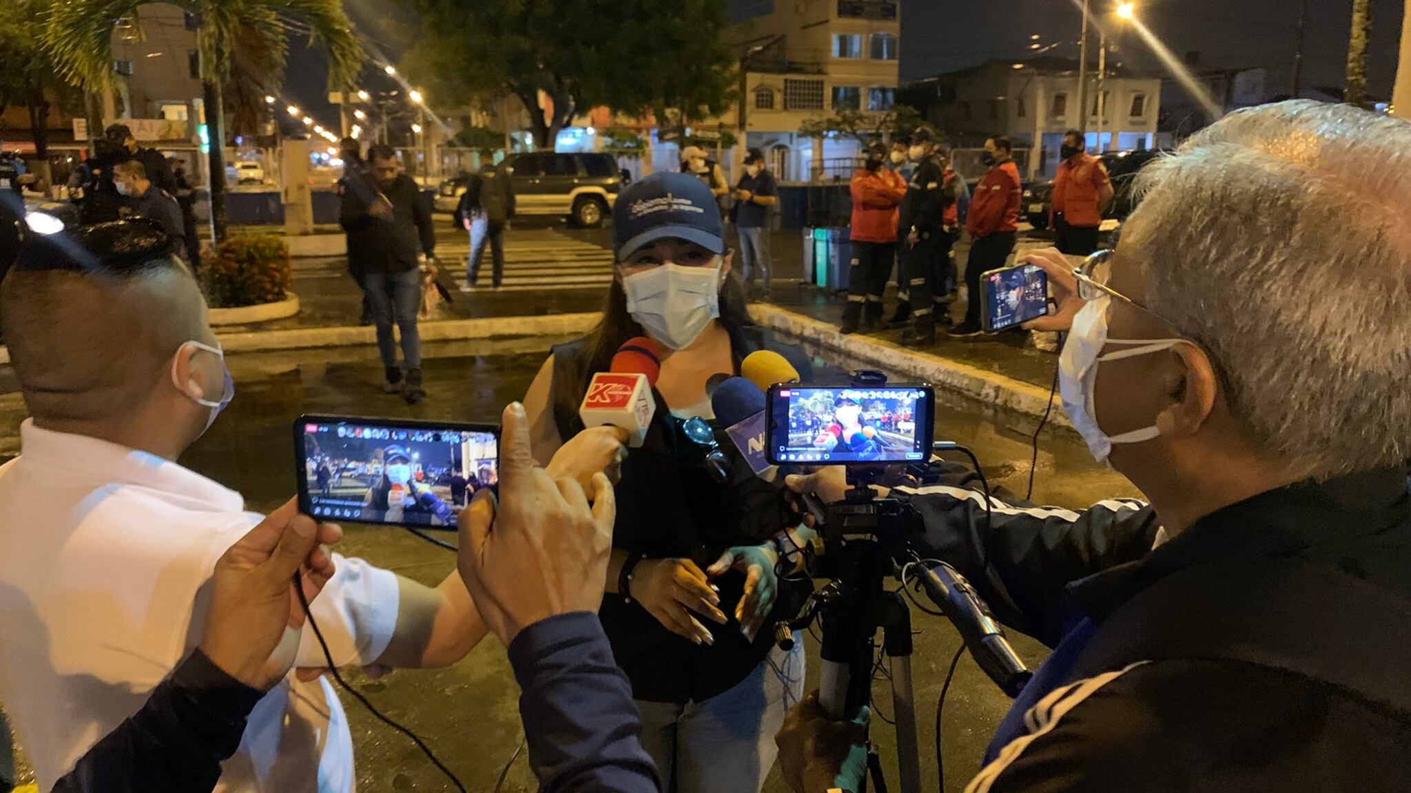 Amenazan de muerte a jefa política de Machala al enviarle un ramo de flores, 2 balas y una nota
