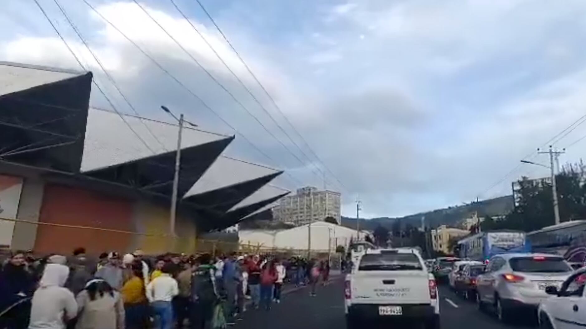 Cierres viales y congestión vehicular este 12 de agosto por la marcha del Gobierno