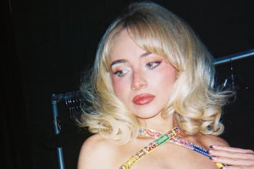 Sabrina Carpenter demuestra que es más bella sin maquillaje, la fotografía viral