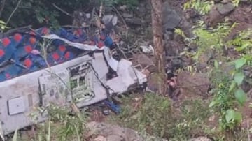 Accidente Antioquia, bus escolar cae a abismo