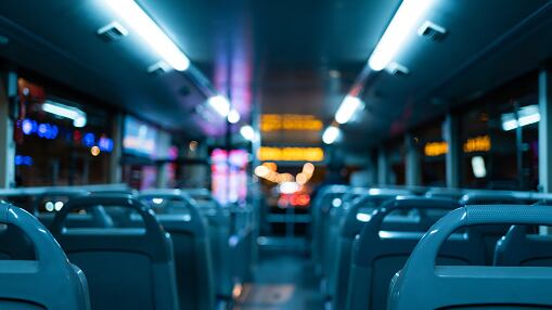 Anciano murió en un bus y nadie se dio cuenta hasta que el transporte llegó a la última parada.