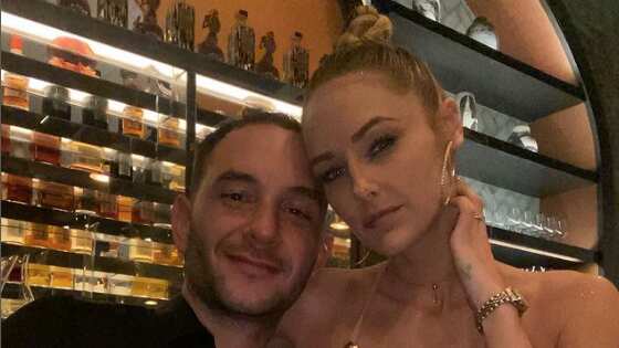 jess y stephen poliamor pantallazo tomado de instagram @cliquebaittv