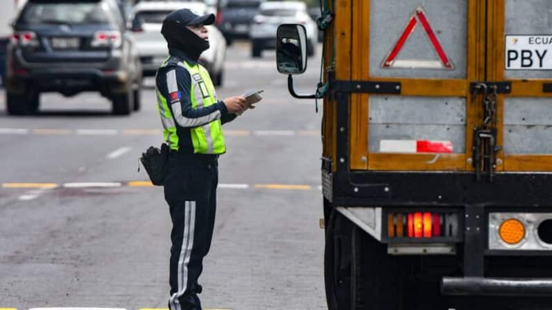 Pico y Placa en Quito para este viernes 14 de noviembre de 2025: horarios, multas y contraflujos