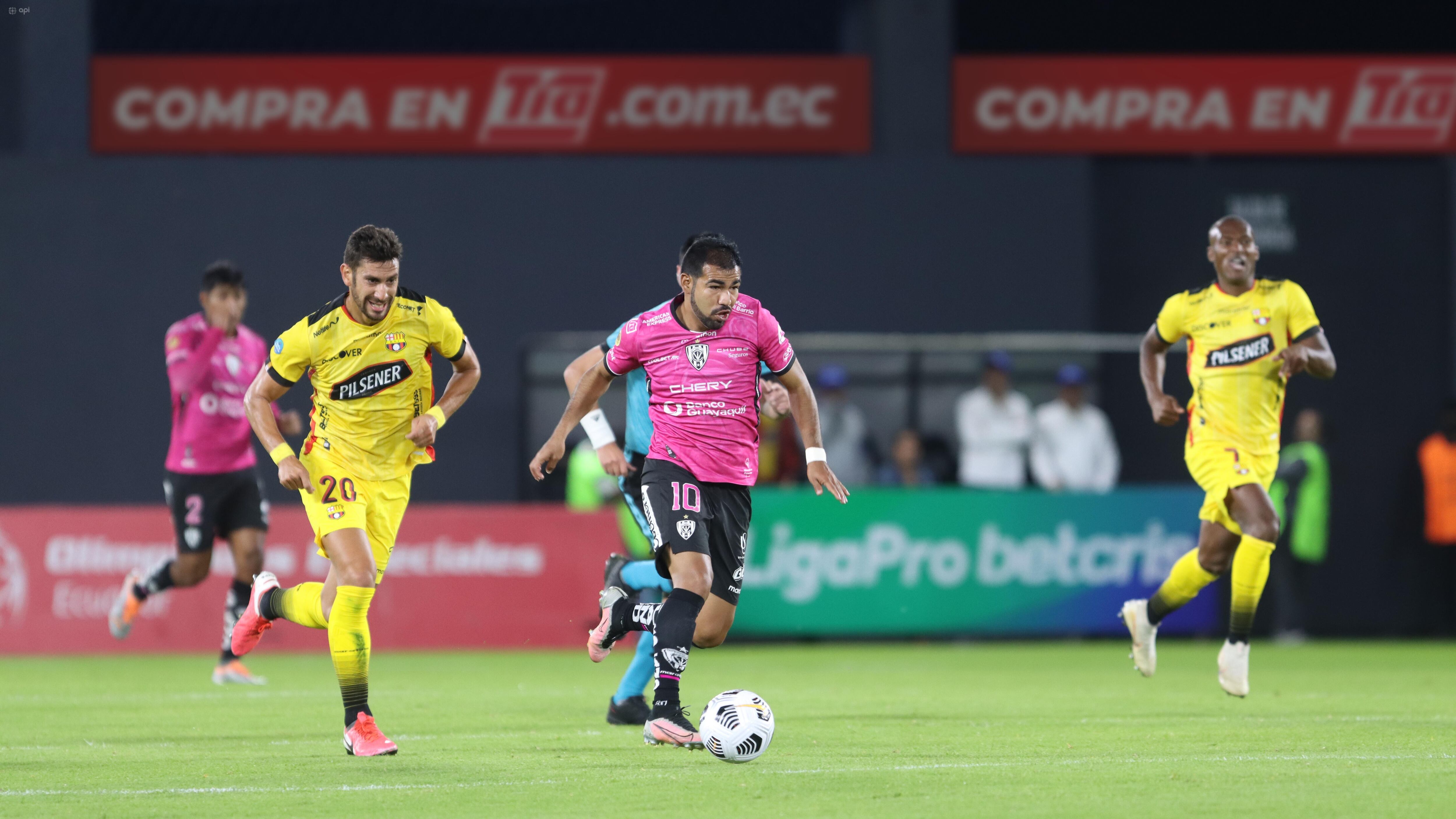 Sornoza marcó ante Barcelona