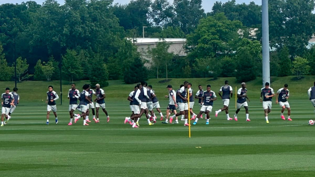 ¿Por qué Ecuador cambió su horario de entrenamiento?