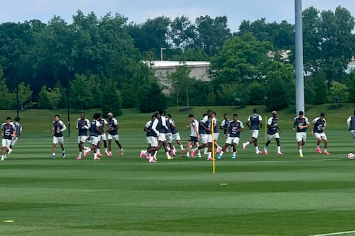 ¿Por qué Ecuador cambió su horario de entrenamiento?