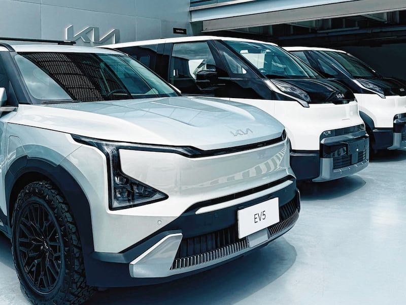 KIA Ecuador promueve la revolución de la movilidad sostenible en Ecuador: más que autos, una visión de futuro