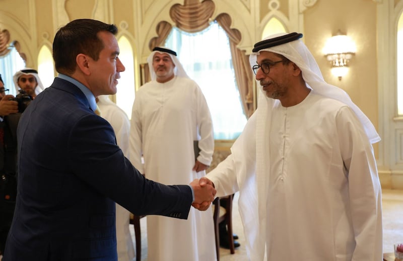 Daniel Noboa se reunió con empresarios en los Emiratos Árabes Unidos