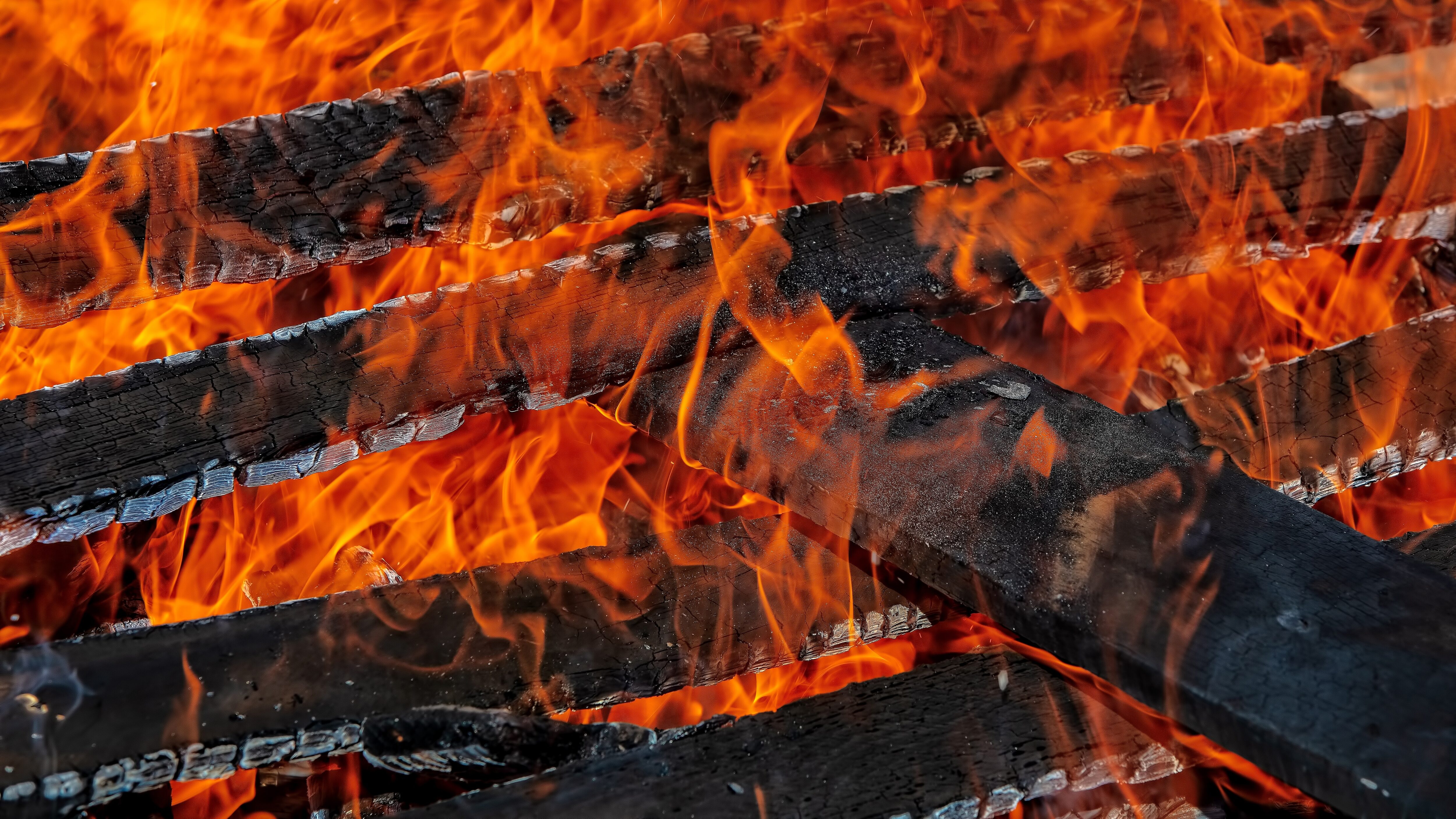 ‘Vacunador’ atrapado y sometido a castigo indígena fue quemado en Chimborazo.