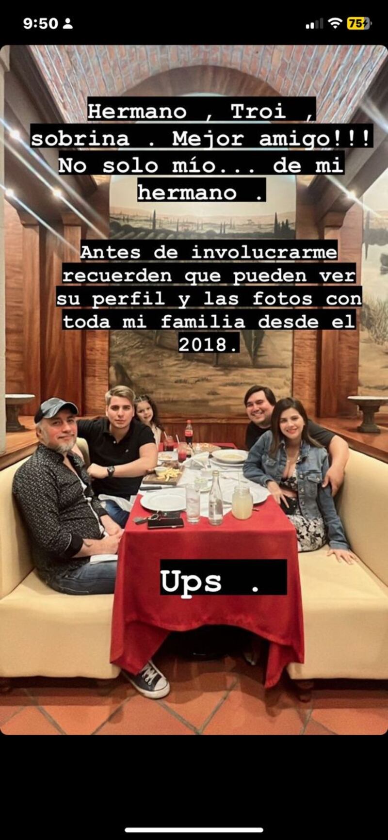Captura de pantalla de las historias de Arianna Mejia