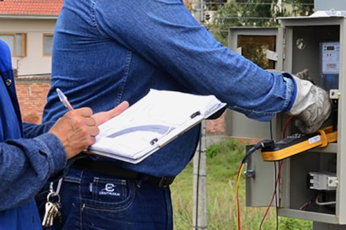 Descuento del 50% en luz para adultos mayores: ¿Quiénes califican?