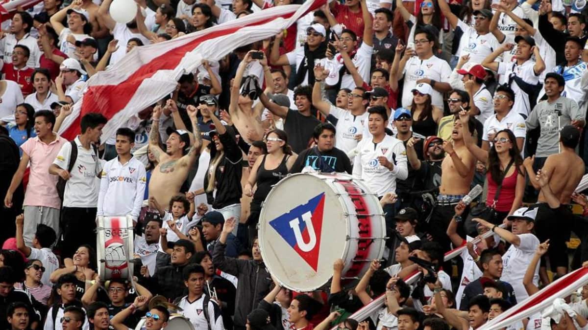 Muerte Blanca Hinchas de Liga de Quito