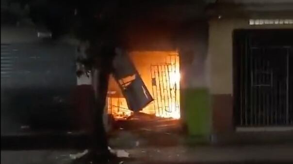 'Vacunadores' y extorsionadores en Guayaquil