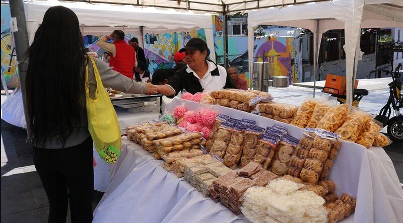 Los dulces tradicionales puede probarlos en el Bulevar 24 de Mayo