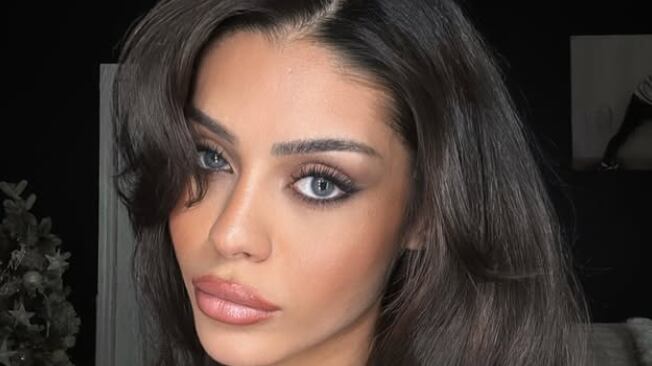 Dina Khalil sobrevivió a cinco cirugías tras una operación que puso en riesgo su visión.