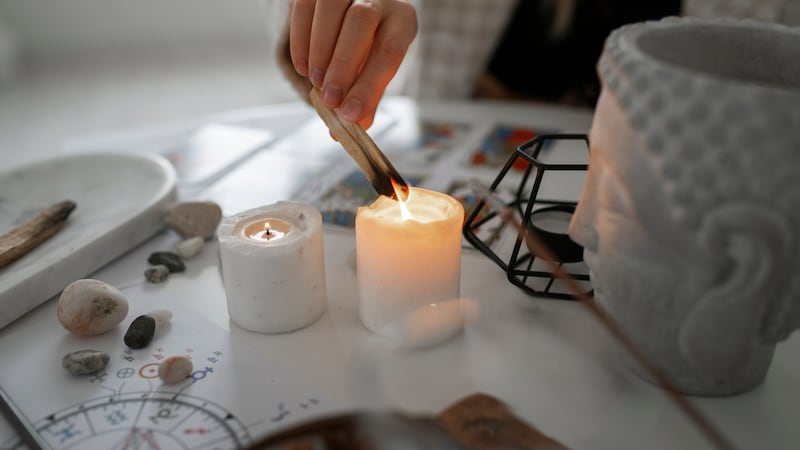 Rituales que debes hacer para matar las malas energías en el primer domingo de diciembre