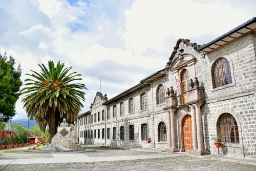 La Biblioteca Ecuatoriana Aurelio Espinosa Pólit celebra el día de los museos con Casa Abierta en Quito