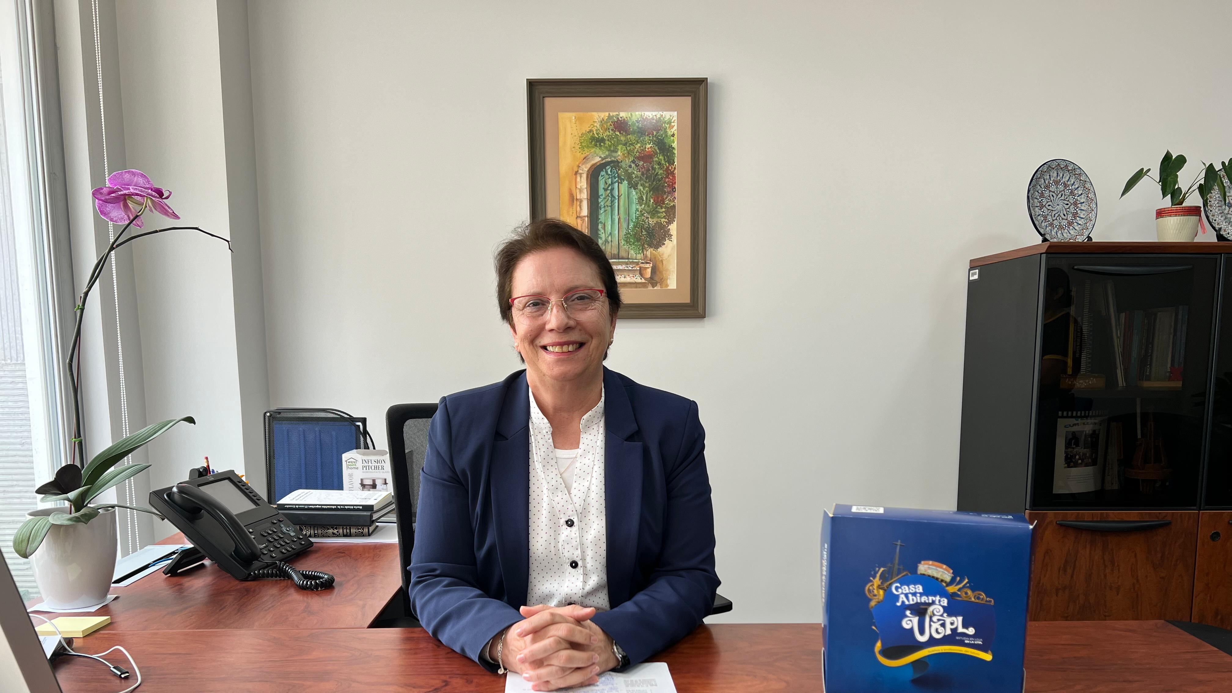 María del Rosario Rivas Manzano, Vicerrectora Académica de UTPL
