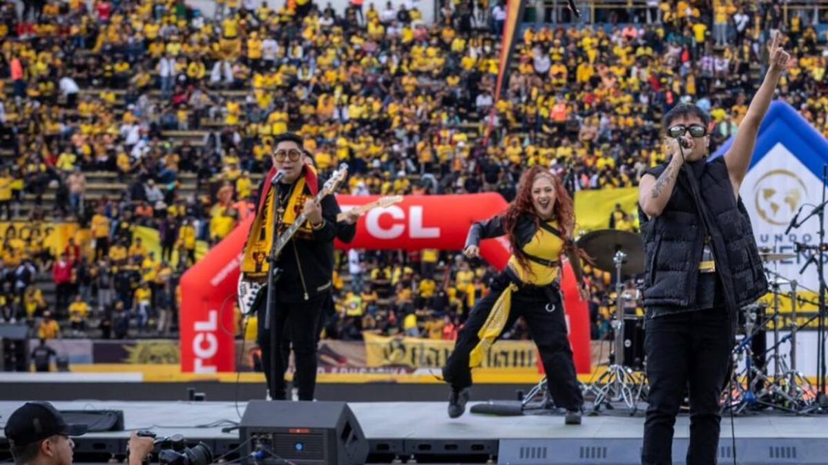 Sebastián Yunda en la Noche Amarilla