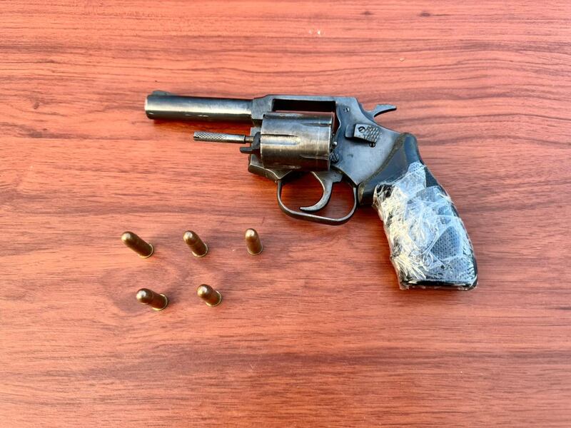 Intentaron robar USD 10.000 en Quito y terminaron chocados por un familiar de la víctima. Foto: Policía Nacional