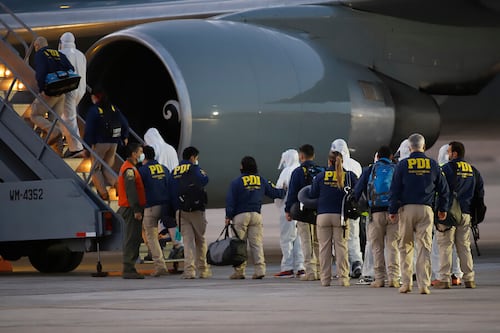 126 extranjeros fueron expulsados de Chile: la mayoría estaba condenado por robo y tráfico de drogas