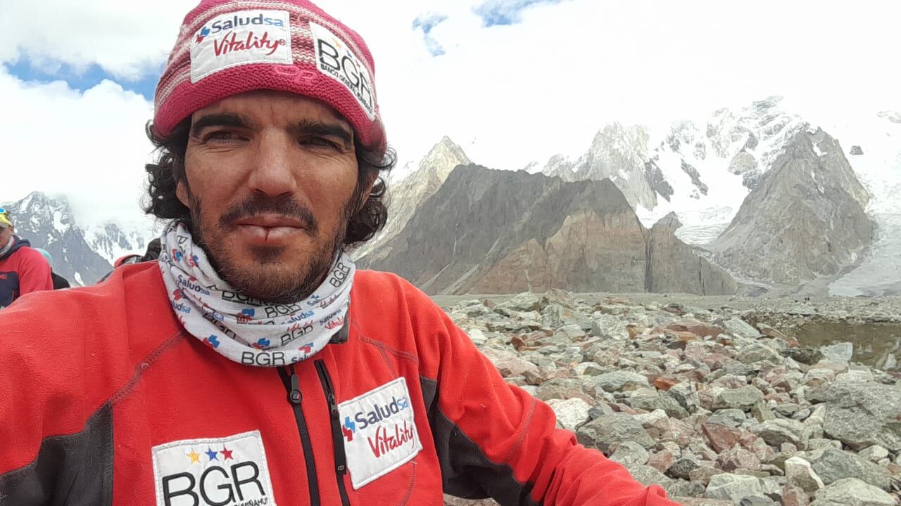 Montañista ecuatoriano no pierde la ilusión de completar su proyectos de los 14 Ocho Miles. En 2023 continúan sus expediciones.