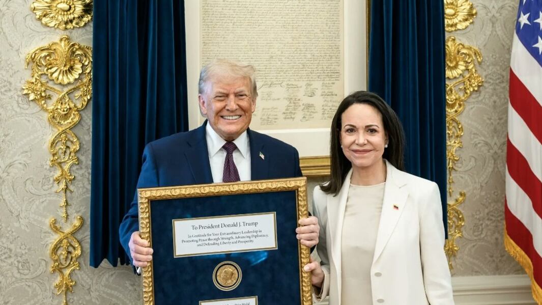 Machado entregó hoy su premio Nobel a Donald Trump. Foto: RRSS