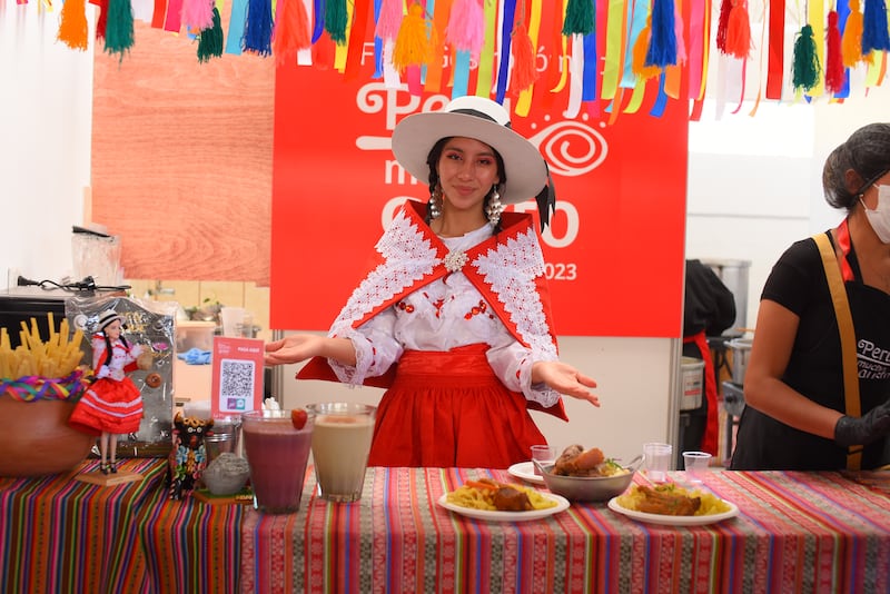 Picantería Abanquina, Chicha de jora y frutillada.