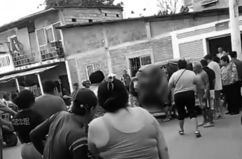 Ciudadanos retiran cuerpos tras sicariatos en Villamil Playas sin esperar a la Policía