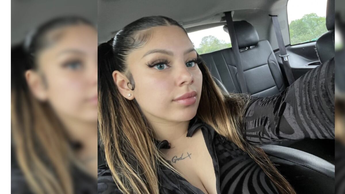 Lina Bina, reconocida actriz de cine para adultos