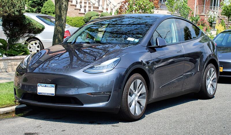 El vehículo involucrado fue uno modelo Model Y