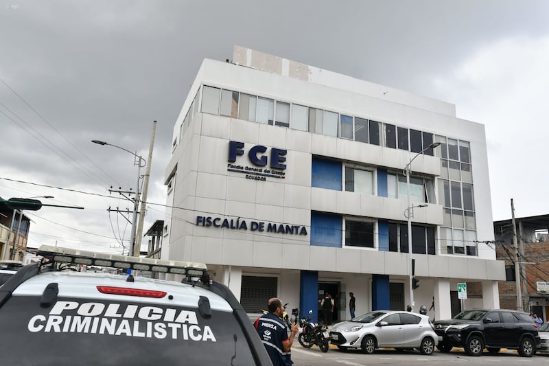 Atentando contra la Fiscalía de Manta