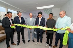 Tecnología como motor de cambio: Jóvenes guayaquileños acceden a formación de clase mundial