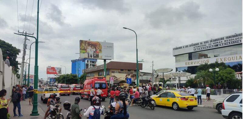 Balacera durante balacera en Manta