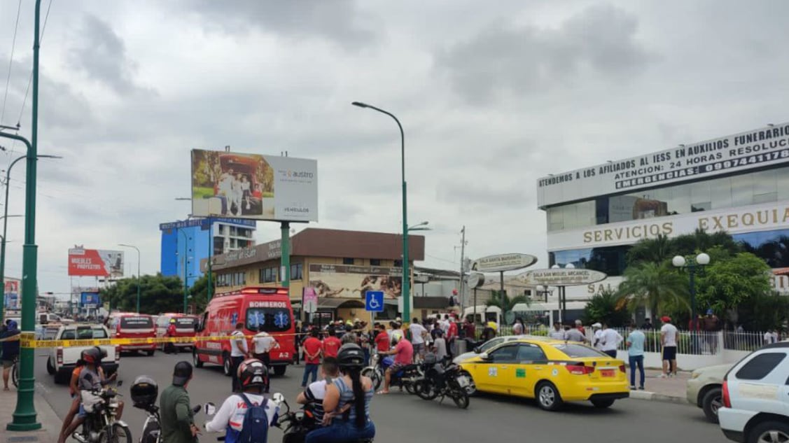 Balacera durante balacera en Manta