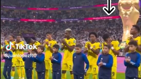 Las lágrimas de Gonzalo Plata tras cantar el Himno Nacional en el mundial de Qatar 2022