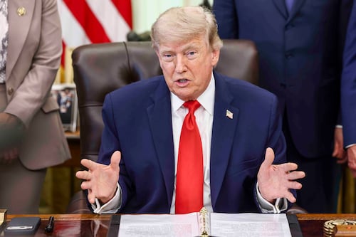 Donald Trump anuncia acuerdo con Irán para reabrir el estrecho de Ormuz