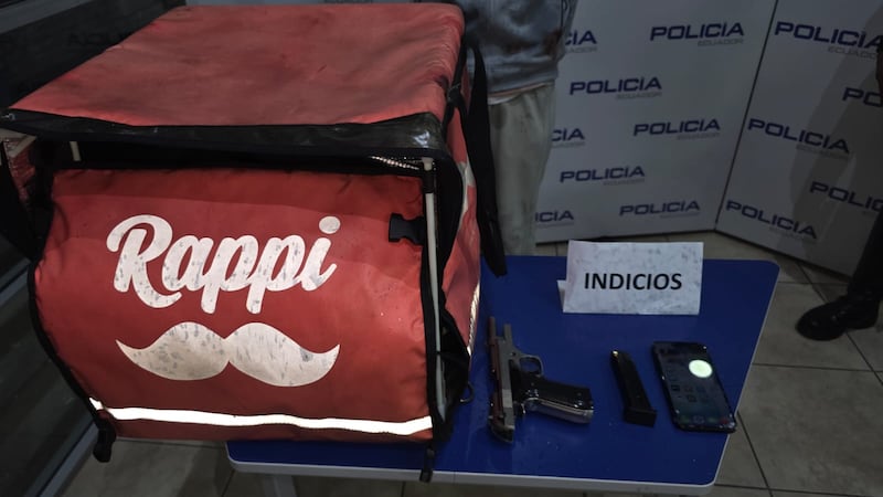Video: capturan a delincuente que sembraba zozobra en Cumbayá con fachada de delivery. Foto: Policía Nacional