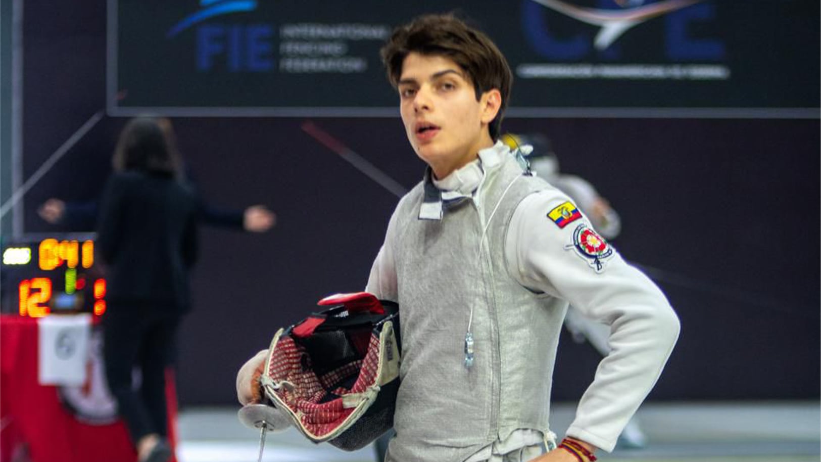 Tomás AGguinaga, deportista ecuatoriano en esgrima