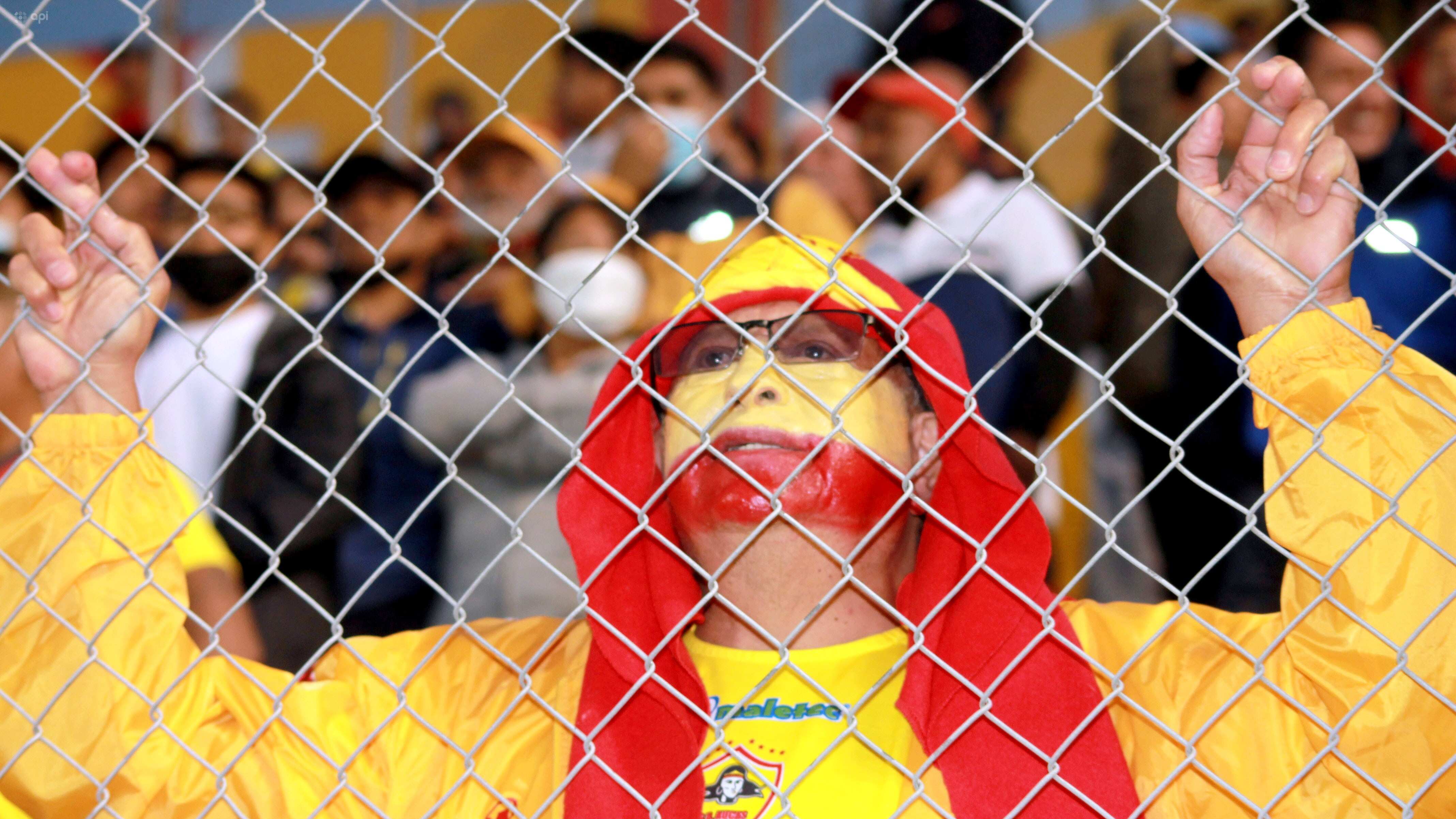 Los hinchas del Aucas muy ilusionados.