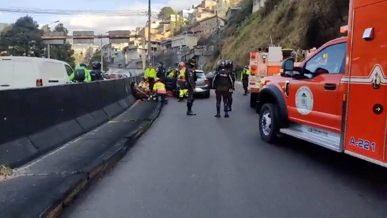 Dos personas heridas en un intento de sicariato en El Trébol, centro de Quito