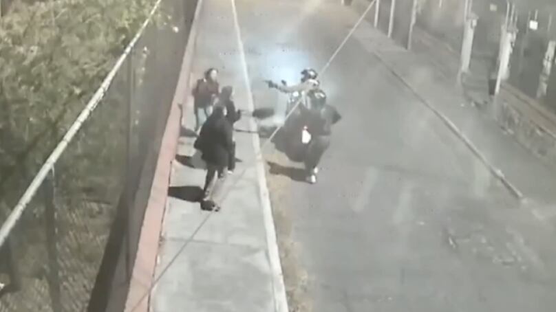 Asalto a mujeres en Los Laureles, norte de Quito