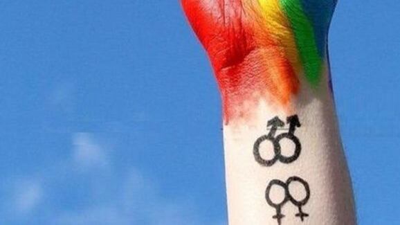 La homofobia es una enfermedad/Internet