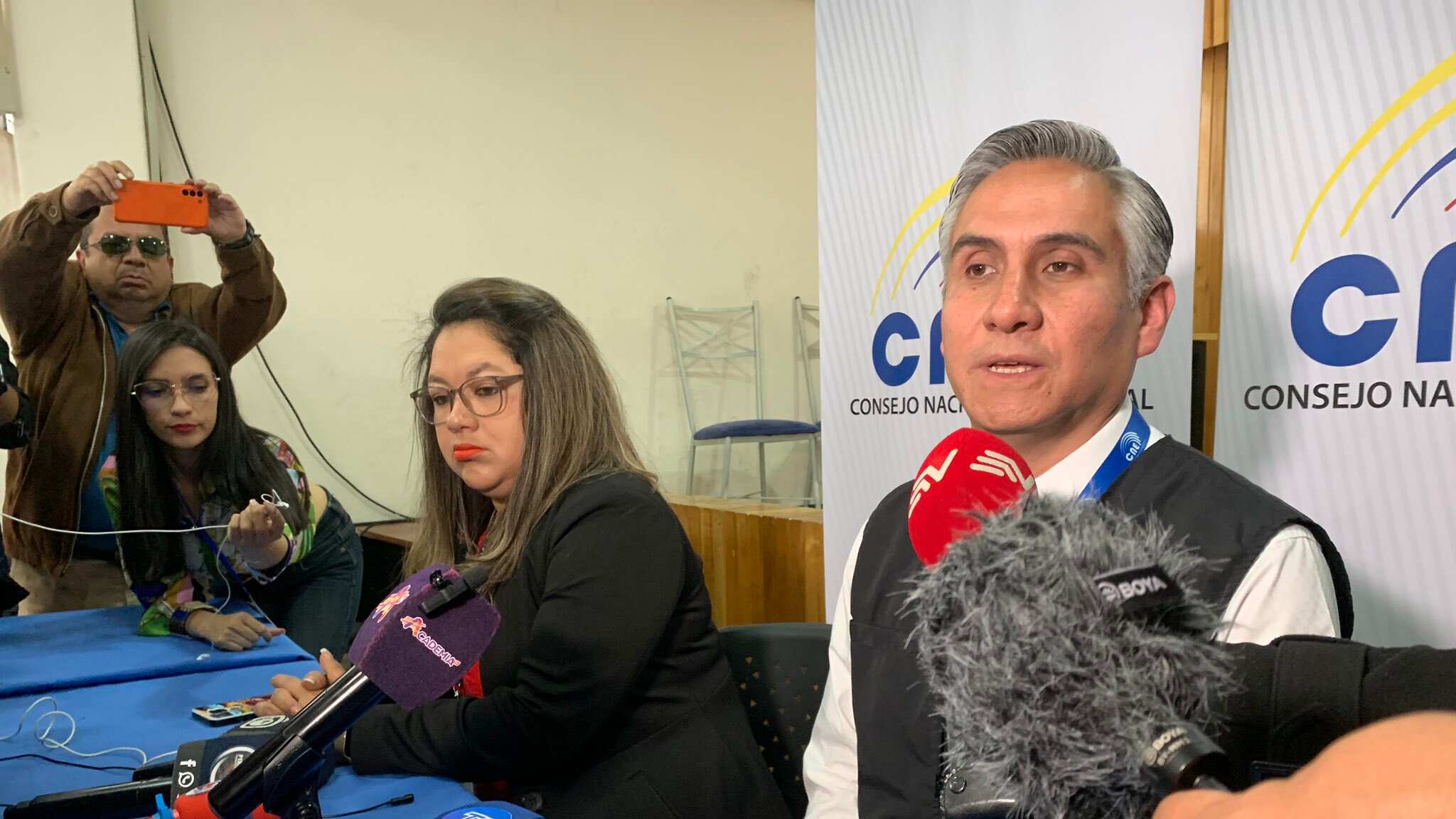 Planta eléctrica para evitar apagón electoral en Azuay