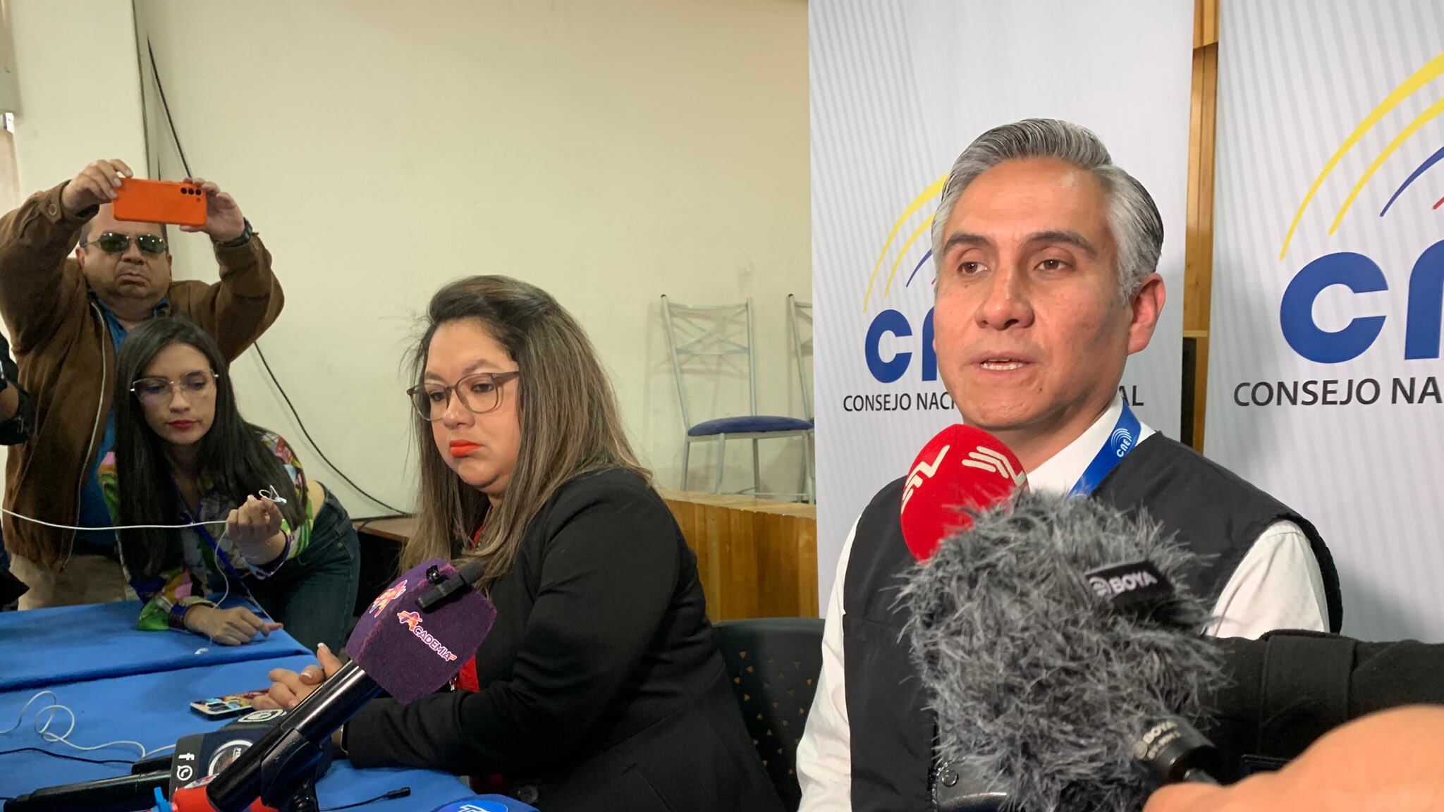 Planta eléctrica para evitar apagón electoral en Azuay