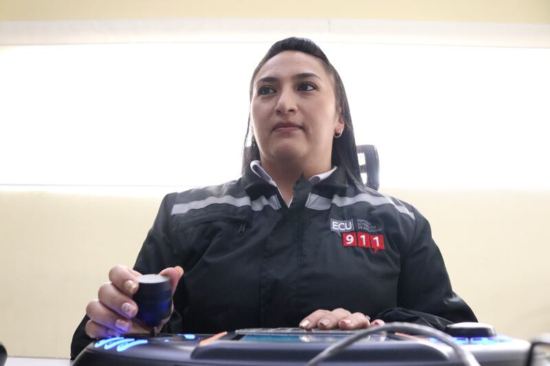 Conoce a las mujeres del ECU 911 que logran que las familias ecuatorianas sigan completas
