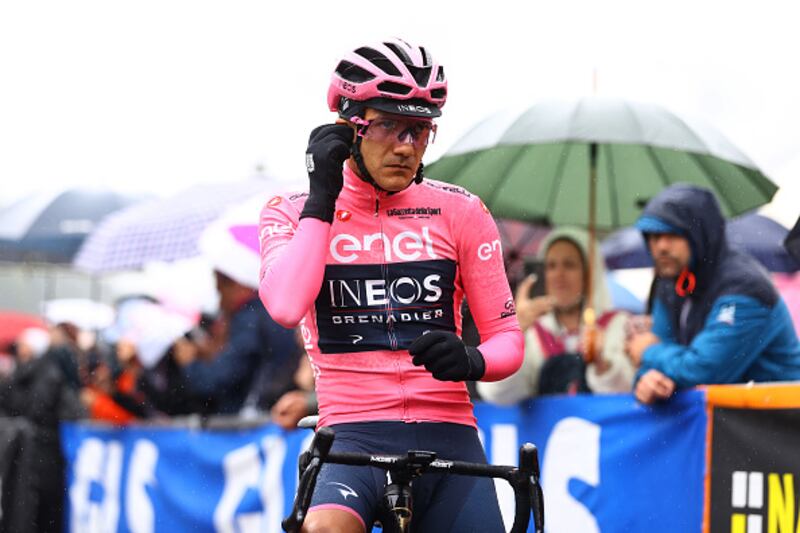 Richard Carapaz estará en el Giro de Italia.