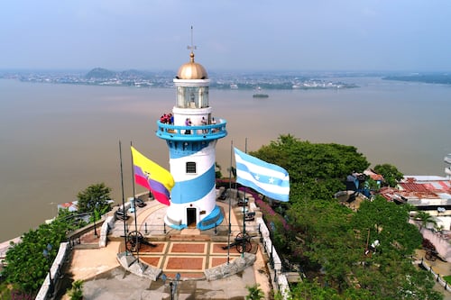 El Faro de Guayaquil cierra su acceso por un mes por trabajos de renovación